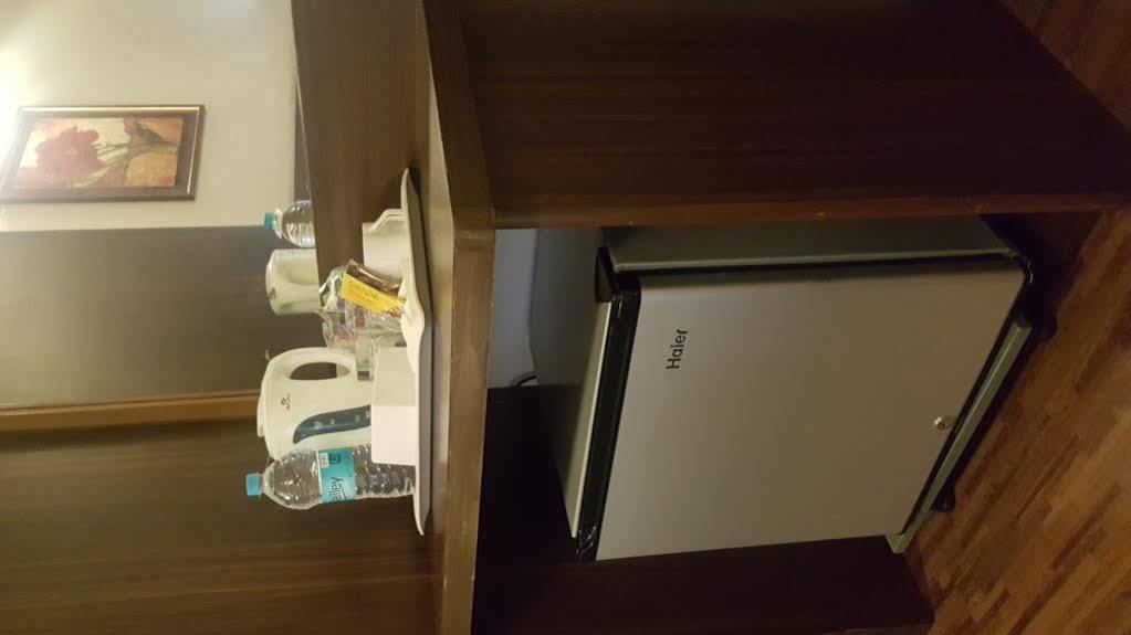 호텔 마하라나 인 뭄바이 외부 사진